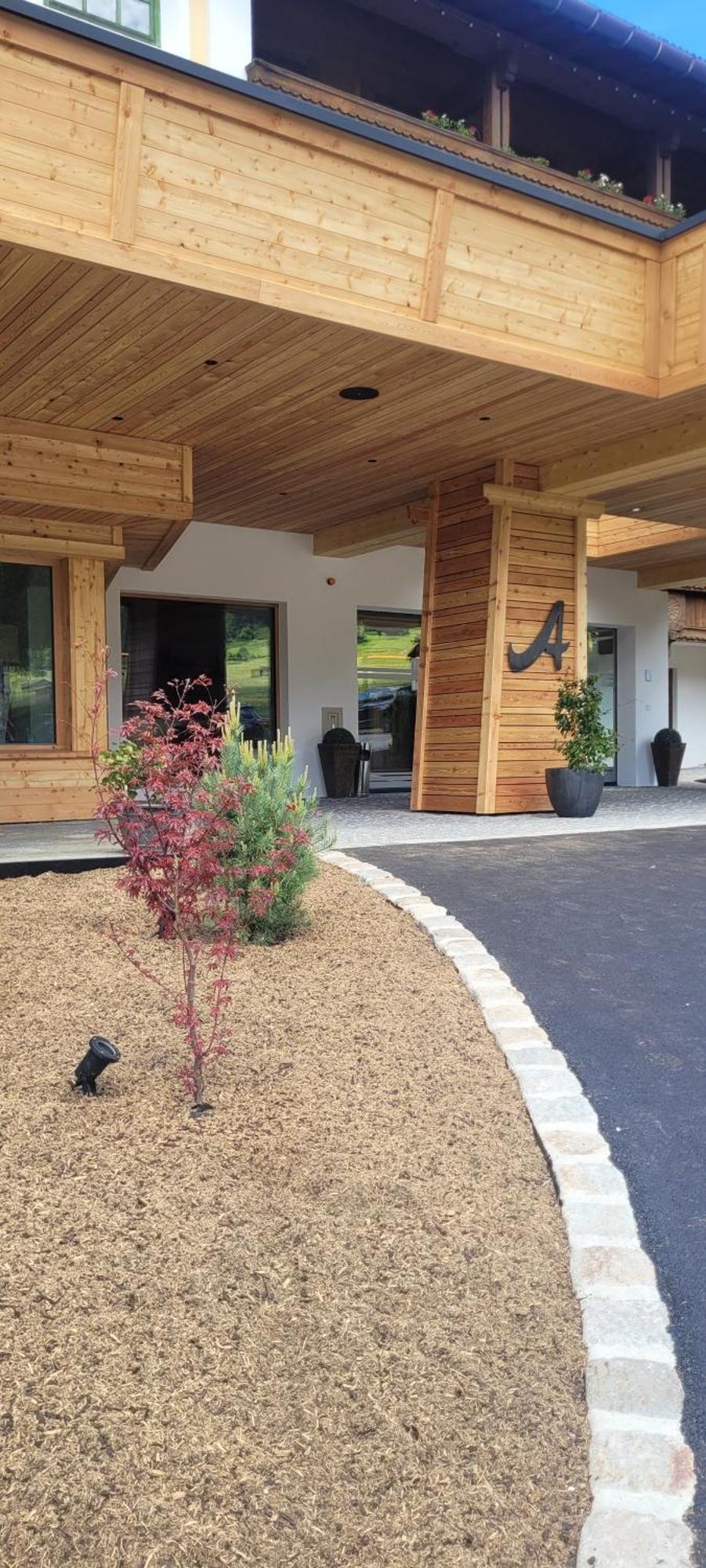 Wellness & Sporthotel Alpenhof Ehrwald Eksteriør billede