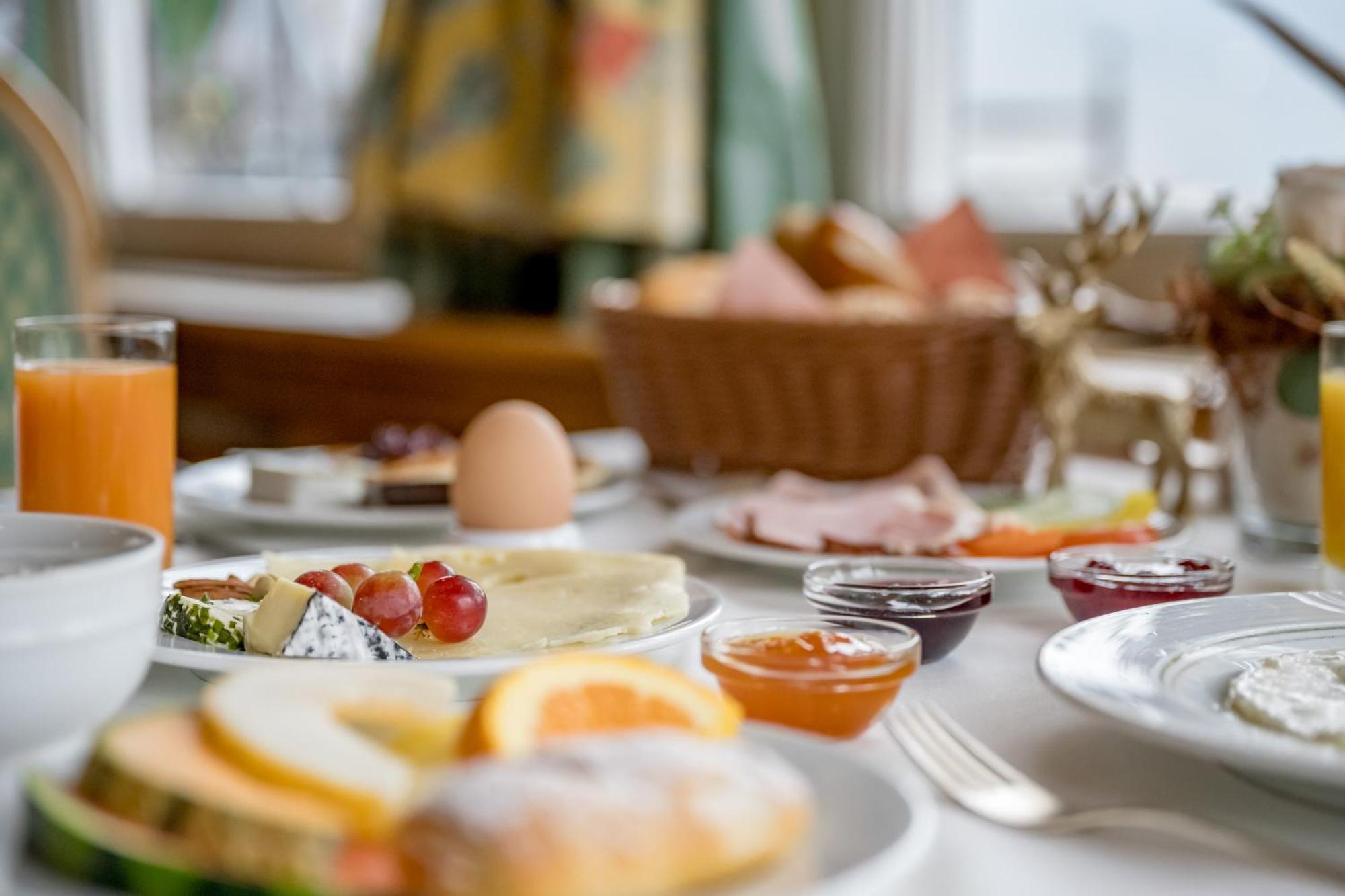 Wellness & Sporthotel Alpenhof Ehrwald Eksteriør billede